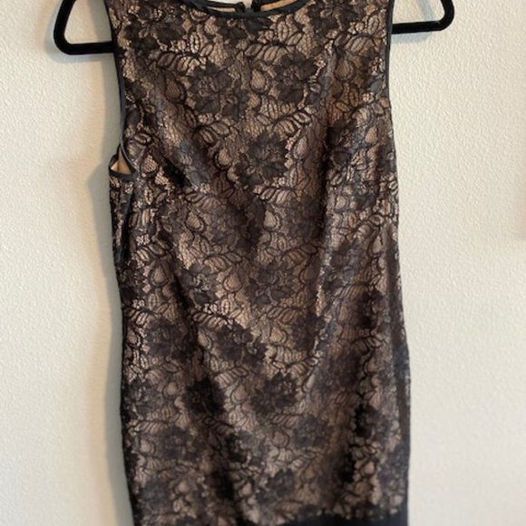 Floral Cocktail Dress - Picture 3 of 4